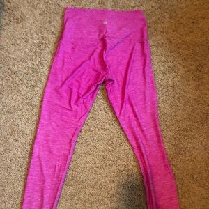 Lululemon Wunder Under leggings